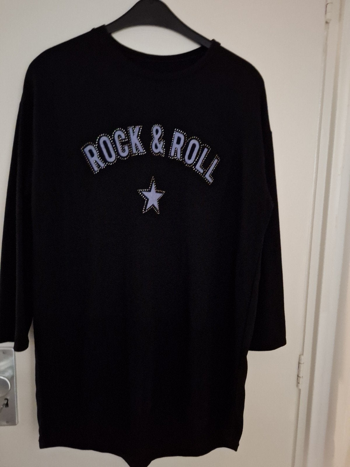 Zwart "Rock & Roll" Trui met lange mouwen, Zwart, Maat 46/48 (XL) of groter, Ophalen of Verzenden, Onbekend