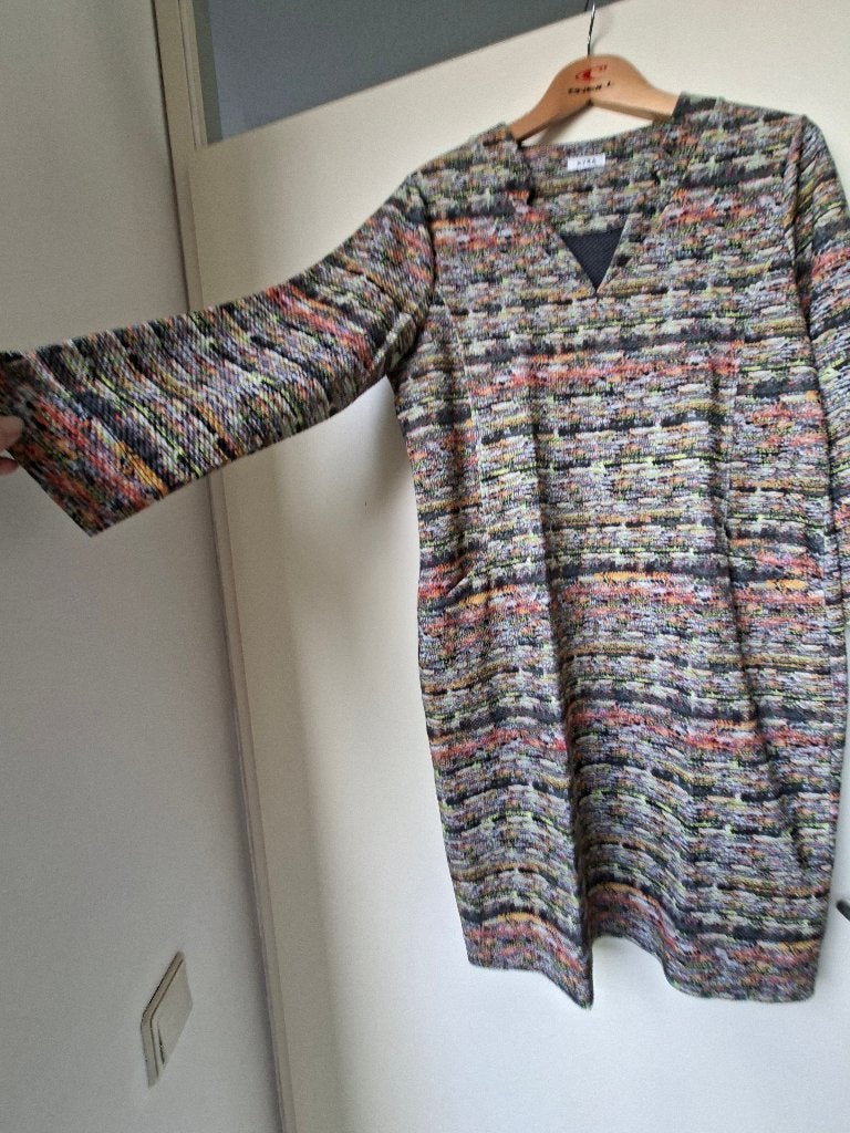 dames jurk merk Kyra, Ophalen, Meerkleurig, Maat 42/44 (L), Zo goed als nieuw