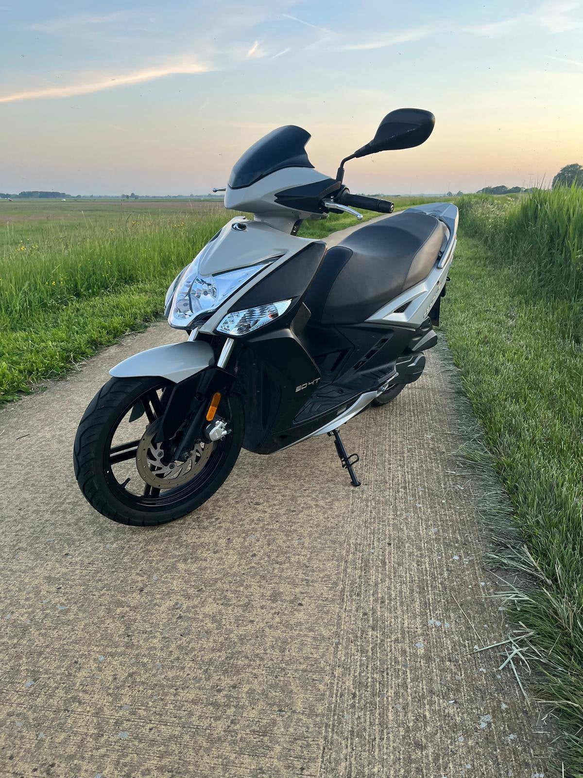 Kymco agility 16+, Ophalen, Maximaal 45 km/u, 49 cc, Zo goed als nieuw