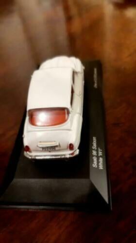 Corgi Vanguards Saab 96 Saloon White 'W1', Hobby en Vrije tijd, Modelauto's | 1:43, Ophalen of Verzenden, Nieuw, Auto, Corgi