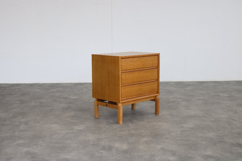 Vintage |adenkast | kast | jaren 60 | zweeds, Huis en Inrichting, Gebruikt, ., Eikenhout, 3 of 4 laden