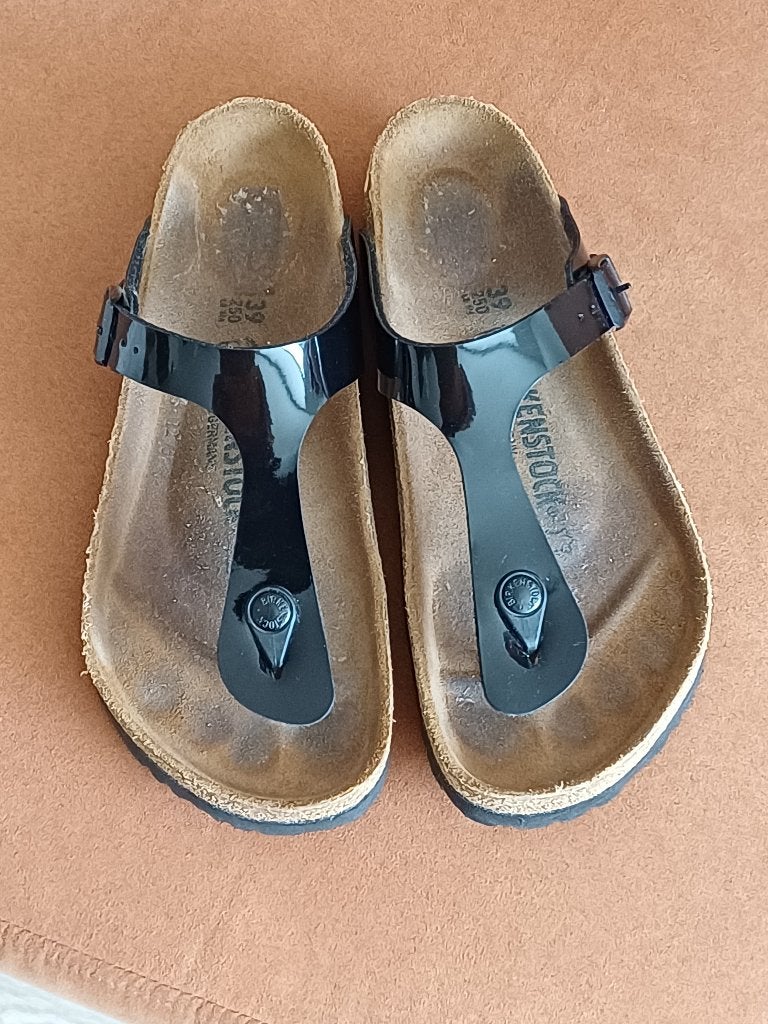 Birkenstock slippers zwart maat 39, Kleding | Dames, Schoenen, Zwart, Zo goed als nieuw, Birkenstock, Ophalen