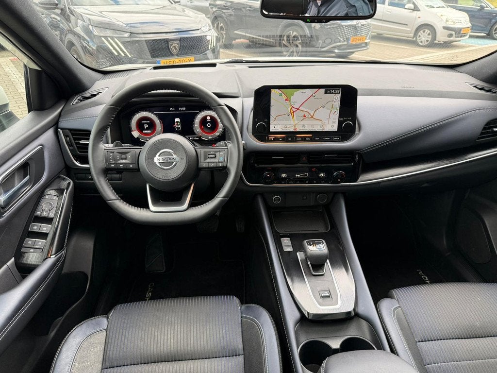 Nissan Qashqai 1.3 MHEV Xtronic Tekna *NL Auto & ACC*, Auto's, Nissan, 12 maanden, Euro 6, Leder en Stof, Wit