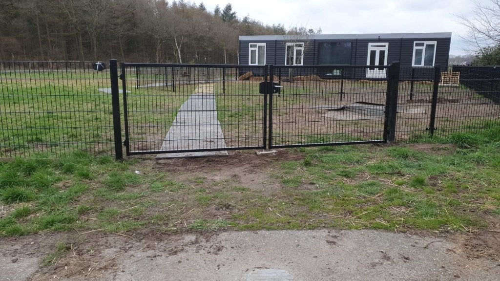 Dubbele Poort (dubbelstaafmat vulling) 4 x 1.2 meter Zwart!, Ophalen, S, 100 tot 150 cm, Nieuw