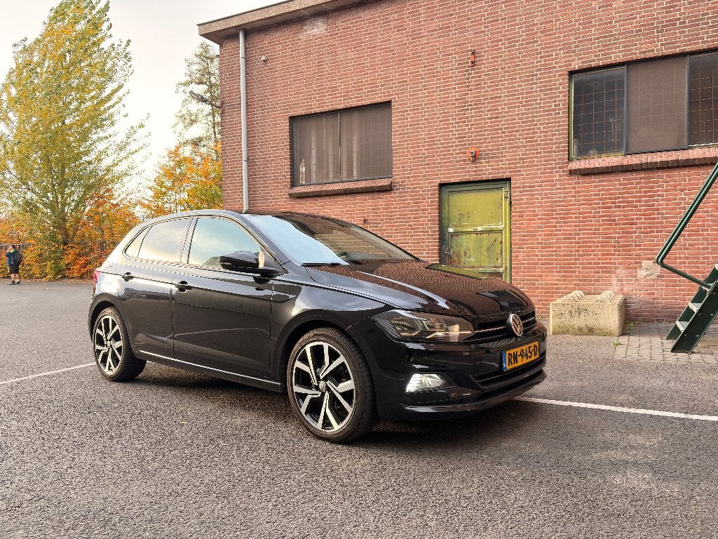 Volkswagen Polo 1.6 TDI 2018 Zwart, Auto's, Voorwielaandrijving, Stof, Zwart, Zwart