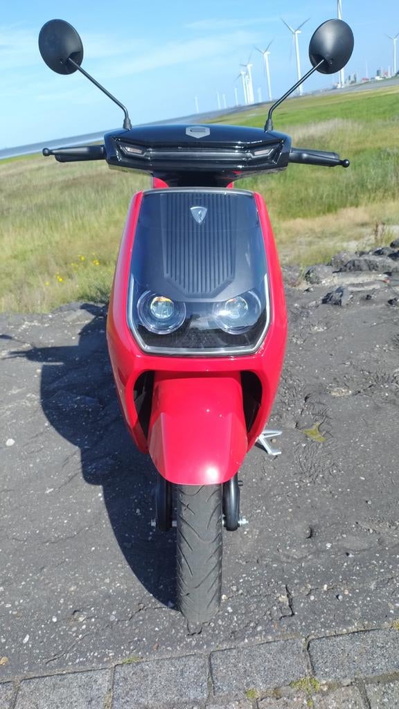 Lima Elektrische Scooter met Topkoffer., Fietsen en Brommers, Elektrisch, Nieuw, Ophalen, Overige merken