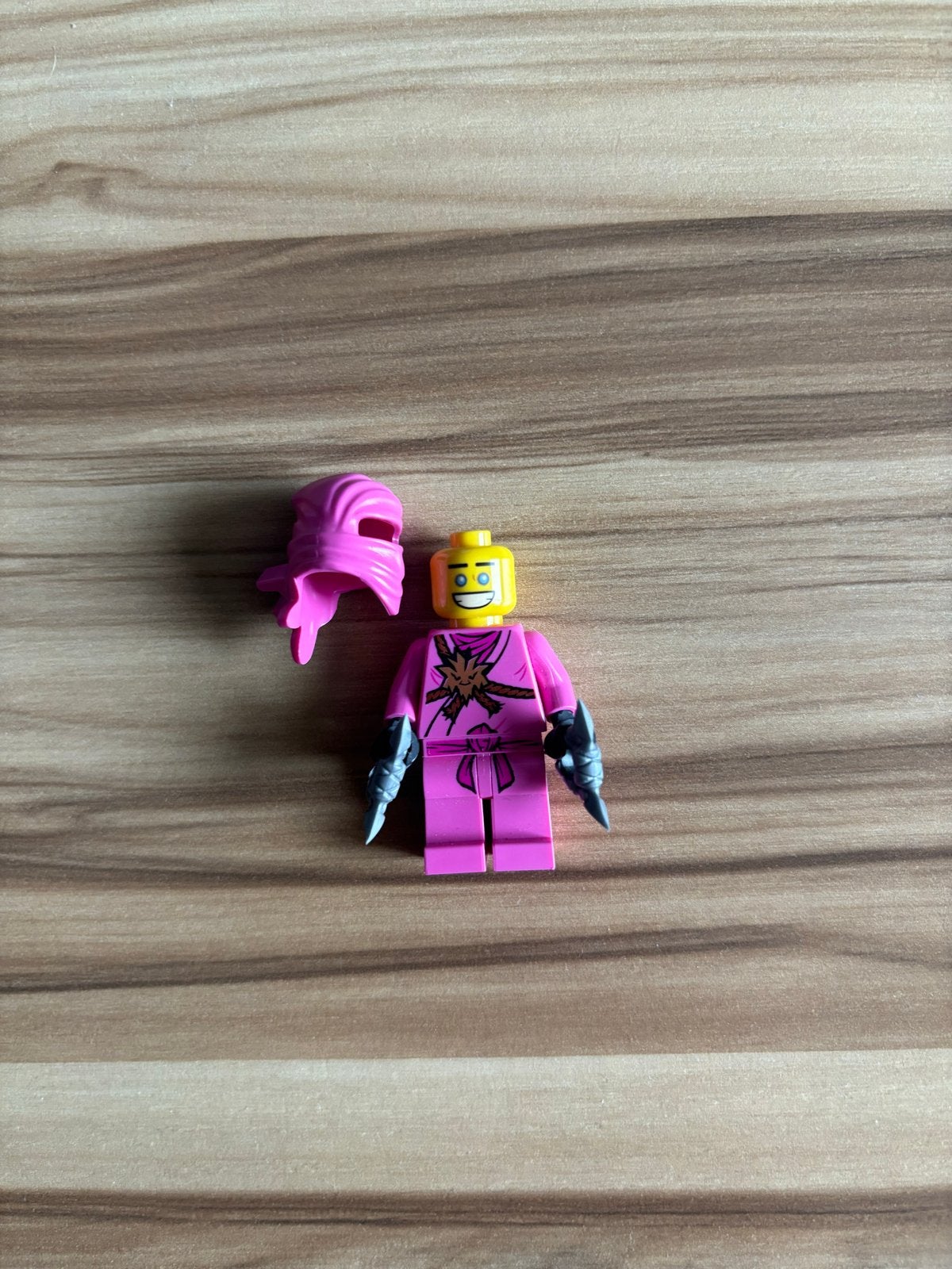 Lego Ninjago Avatar Pink Zane minifigure, Verzamelen, Verzenden, Zo goed als nieuw