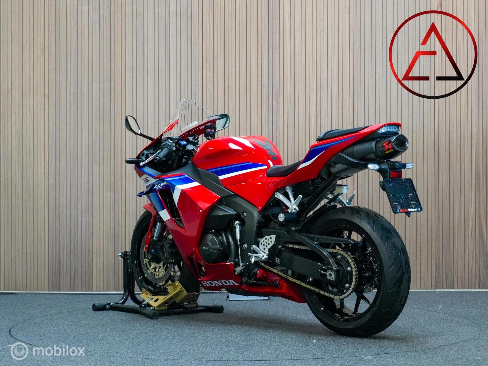 Honda CBR 600 RR 2024 - Akrapovic Titanium - Garantie 2028, Honda, Christiaan huygensweg 32D, Bedrijf, Sport