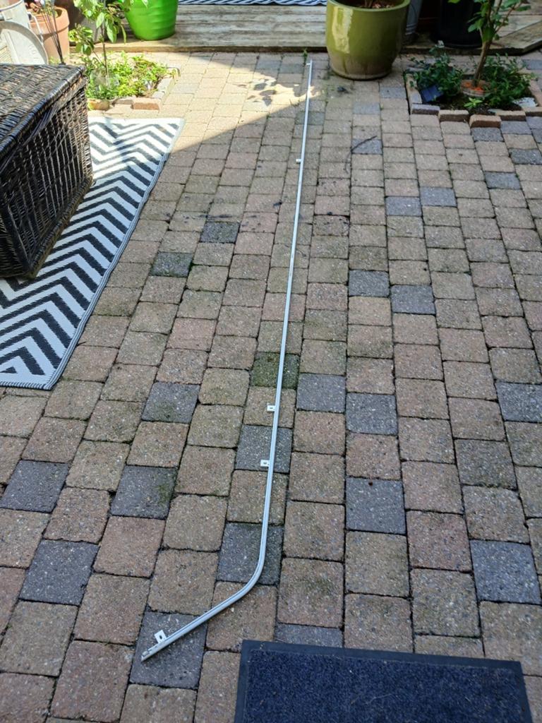 Gordijnrail 3.20 mtr met bocht 30 cm, Huis en Inrichting, Ophalen