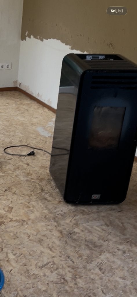 Cola Ambra 6.8 kW pelletkachel in het zwart ., Ophalen of Verzenden, Gebruikt