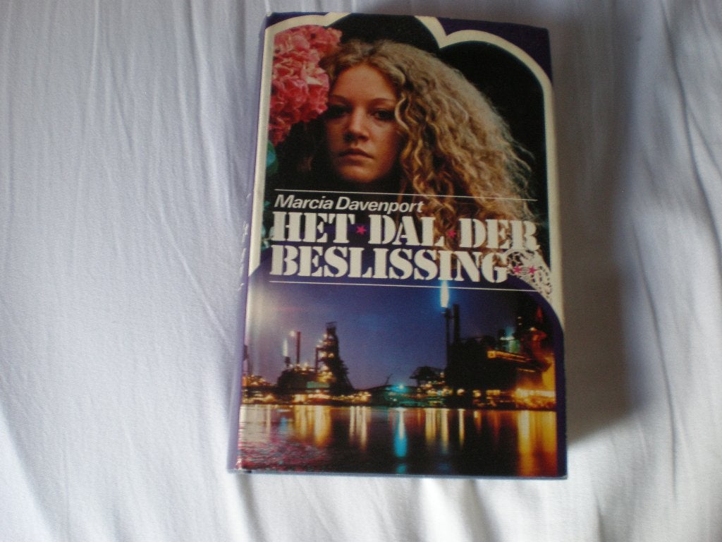 Boek. Roman. Het dal der beslissing. Marcia Davenport., Ophalen of Verzenden, Gelezen