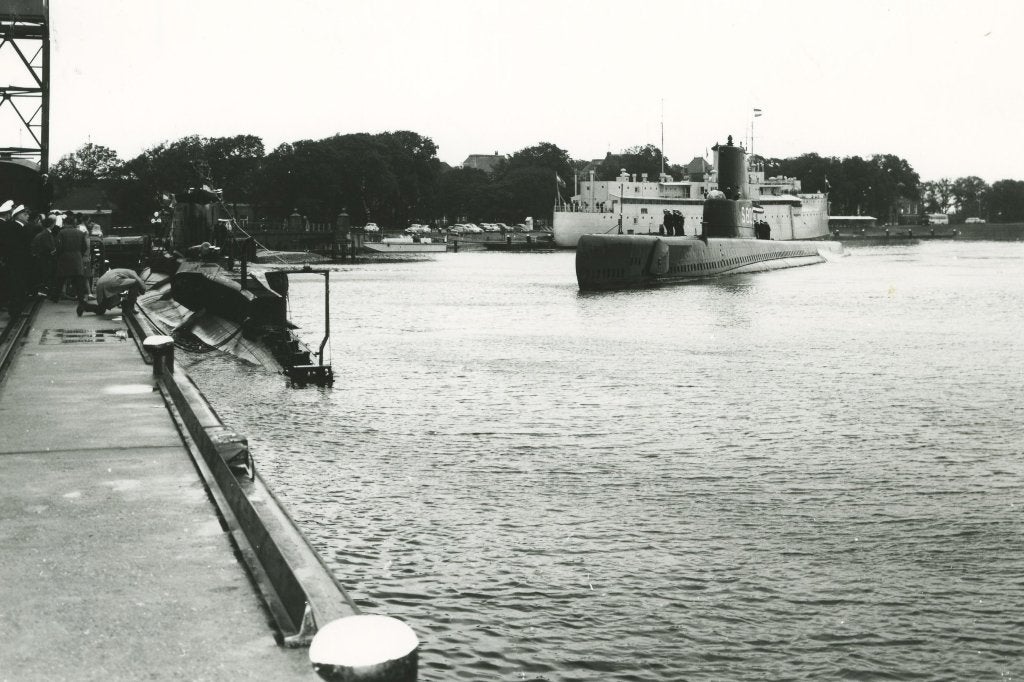 den helder, onderzeeboot, Verzamelen, Foto's en Prenten, 1960 tot 1980, Foto, Ophalen of Verzenden, Zo goed als nieuw