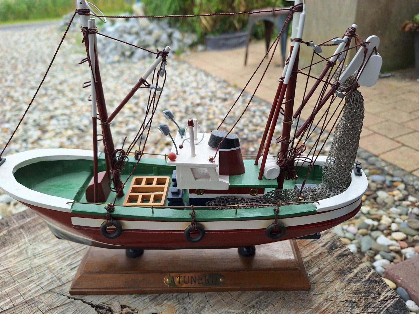 Decoratief vissersboot model 'Atunero', Ophalen of Verzenden, Zo goed als nieuw, Groter dan 1:32, Overige merken