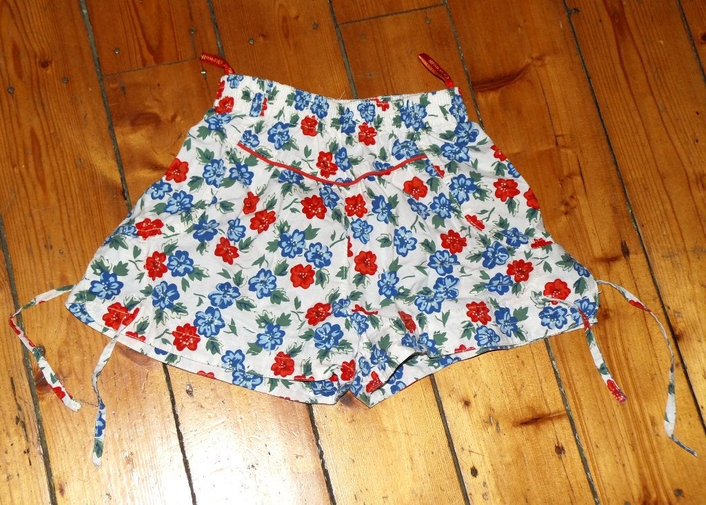 als nieuwe Cakewalk short broek maat 104, Broek, Cakewalk, Meisje, Nieuw