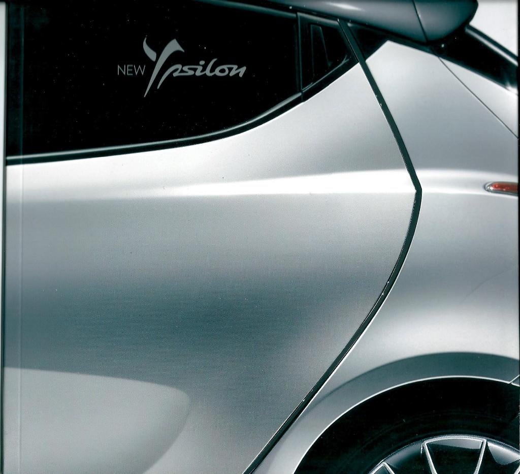 Brochure Lancia Ypsilon 2011, Ophalen of Verzenden, Gelezen, Overige merken