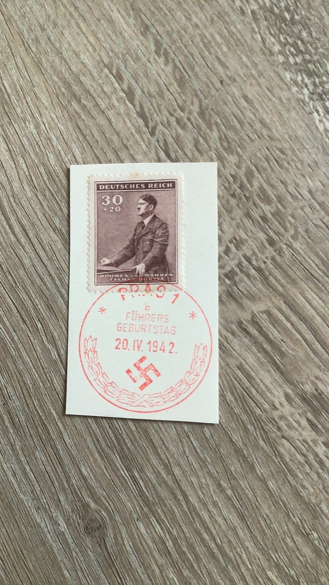 Hitler postzegel geboortedag 20. lV.1942. Duitse Rijk, Ophalen of Verzenden, Duitse Keizerrijk, Gestempeld