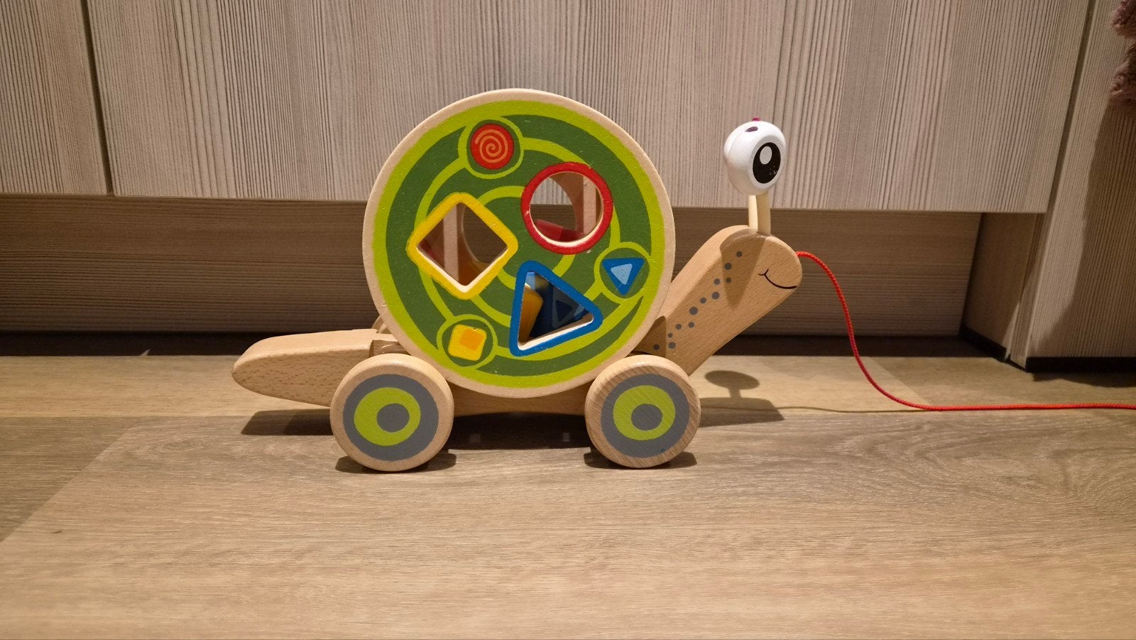 Hape trekdier en vormenstoof slak, Ophalen, Gebruikt, Duw- of Trekspeelgoed