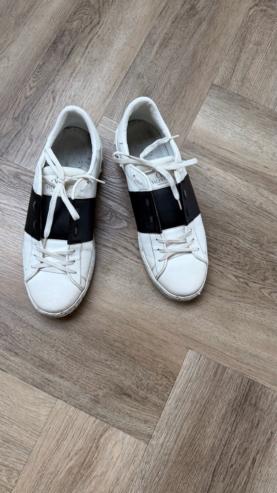 Valentino Garavani Open Sneakers - Maat 46, Kleding | Heren, Ophalen of Verzenden, Gedragen, Wit, Sneakers of Gympen