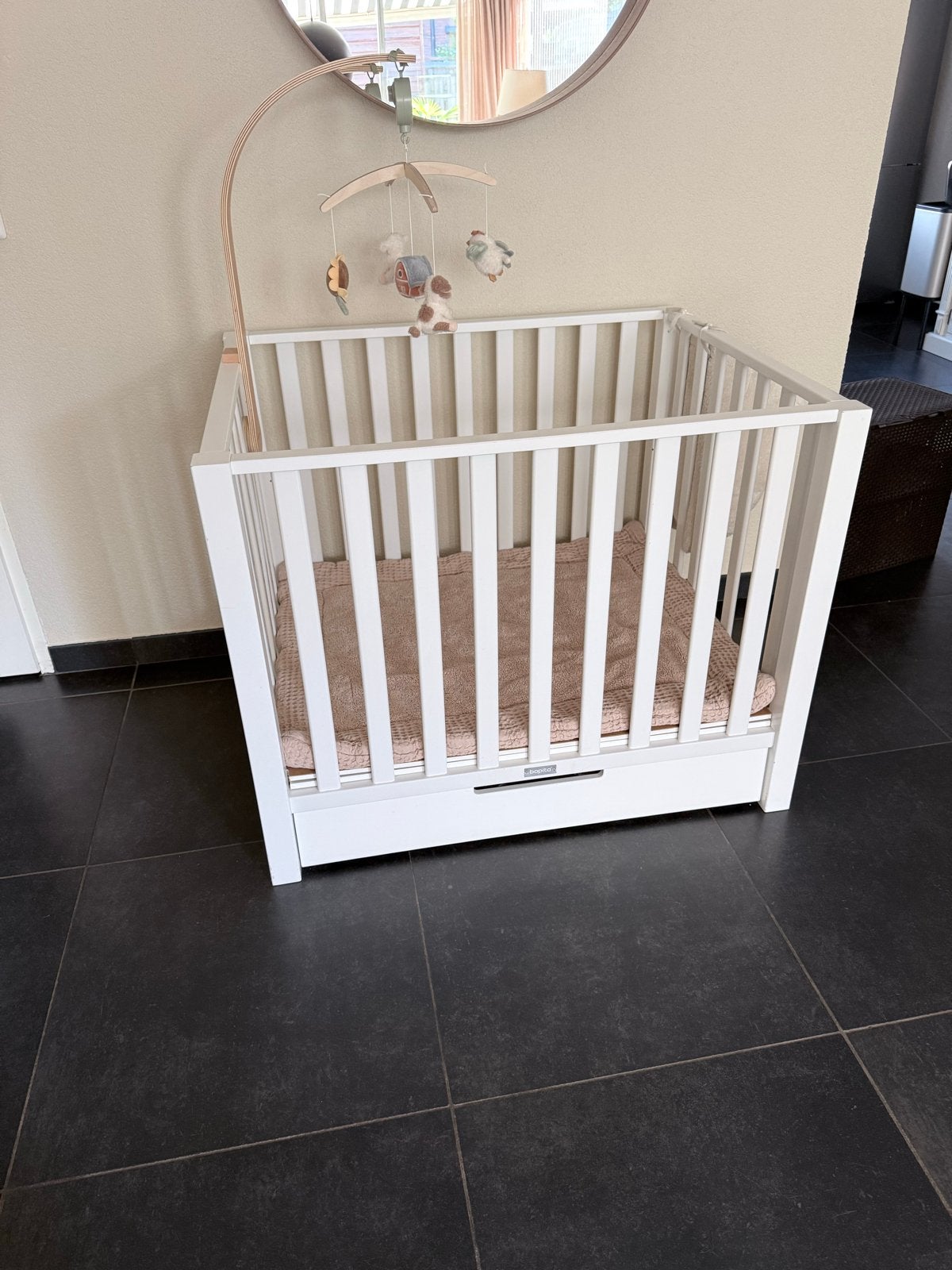 Witte Bopita box met lade - amper gebruikssporen, Kinderen en Baby's, Boxen, Ophalen, Zo goed als nieuw, Lade