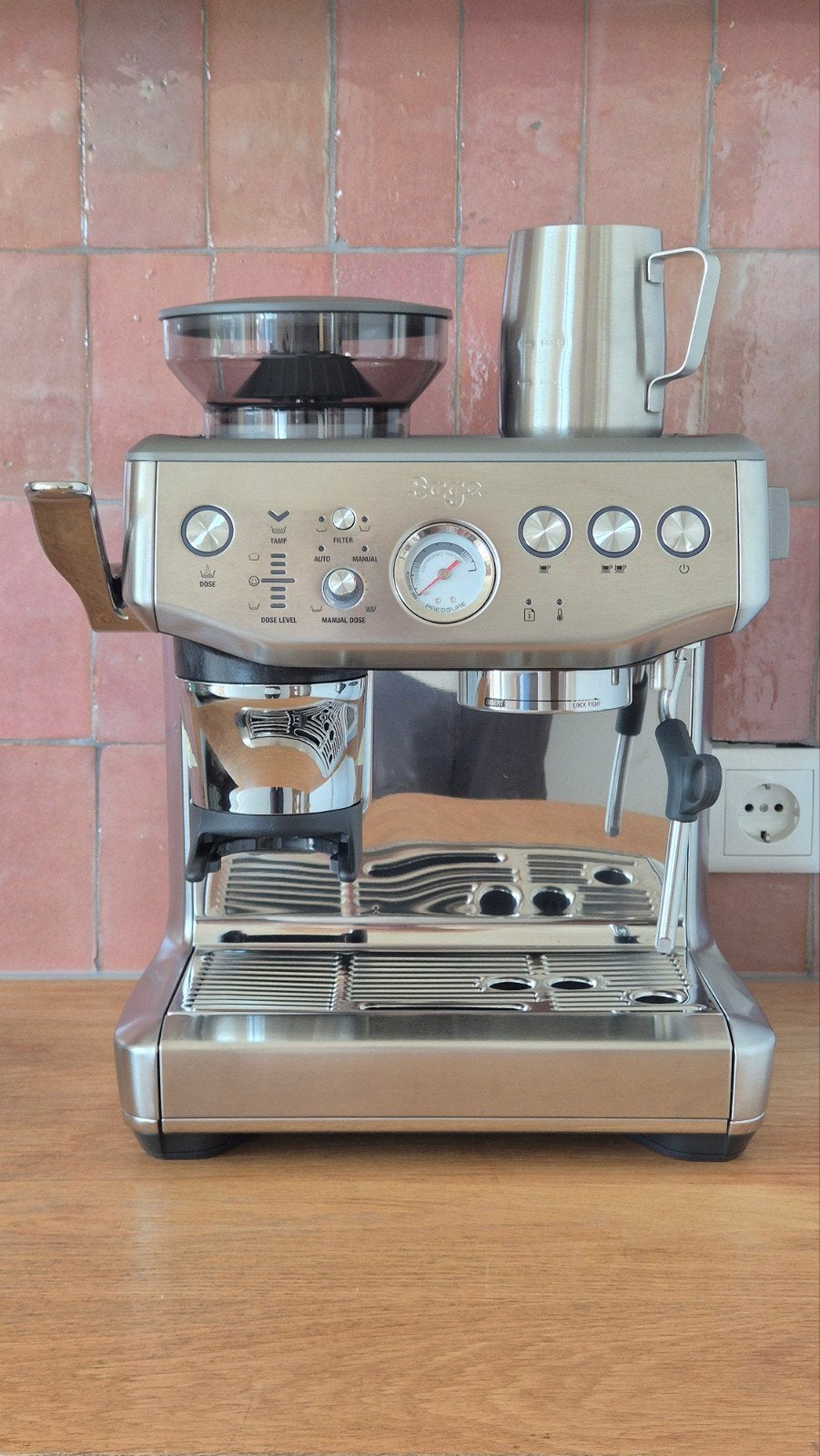 Sage Barista Express Impress RVS (nagenoeg nieuw), Ophalen, Espresso apparaat, Refurbished, Koffiebonen