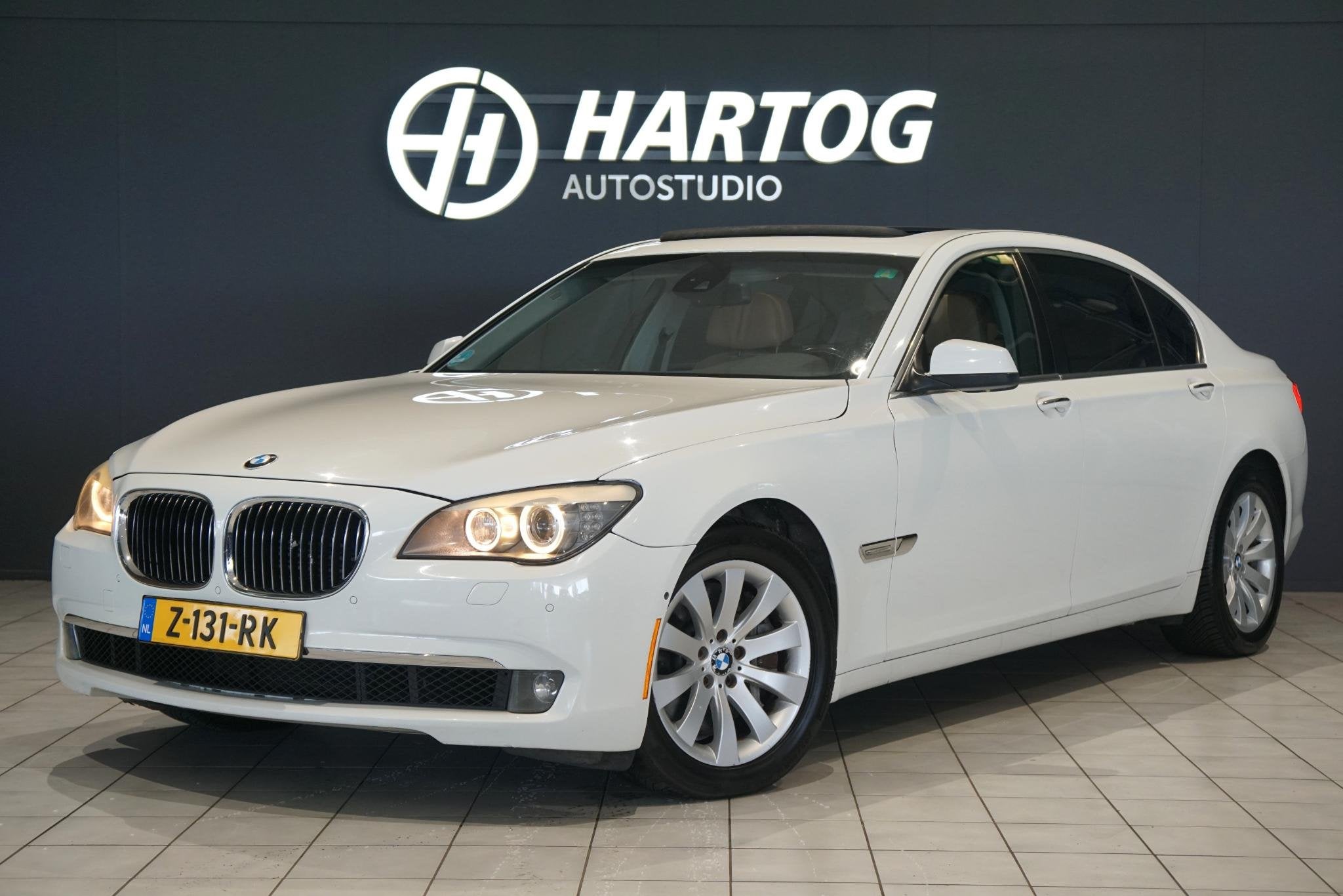 BMW 7-serie 750Li *MOTORSCHADE* + SOFT CLOSE / SCHUIFDAK / X, Automaat, Euro 5, Achterwielaandrijving, Gebruikt