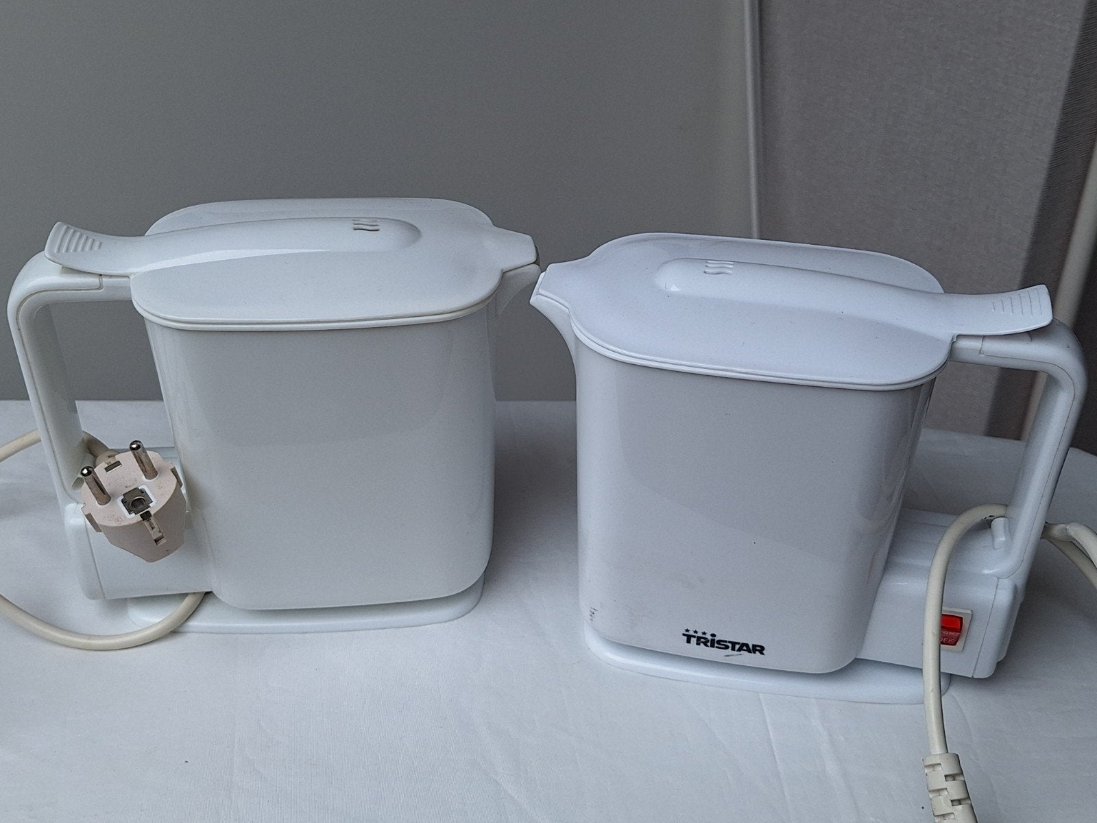 2 waterkokers: Tristar WK-3213 en HL-310, Minder dan 1 liter, Ophalen of Verzenden, Gebruikt