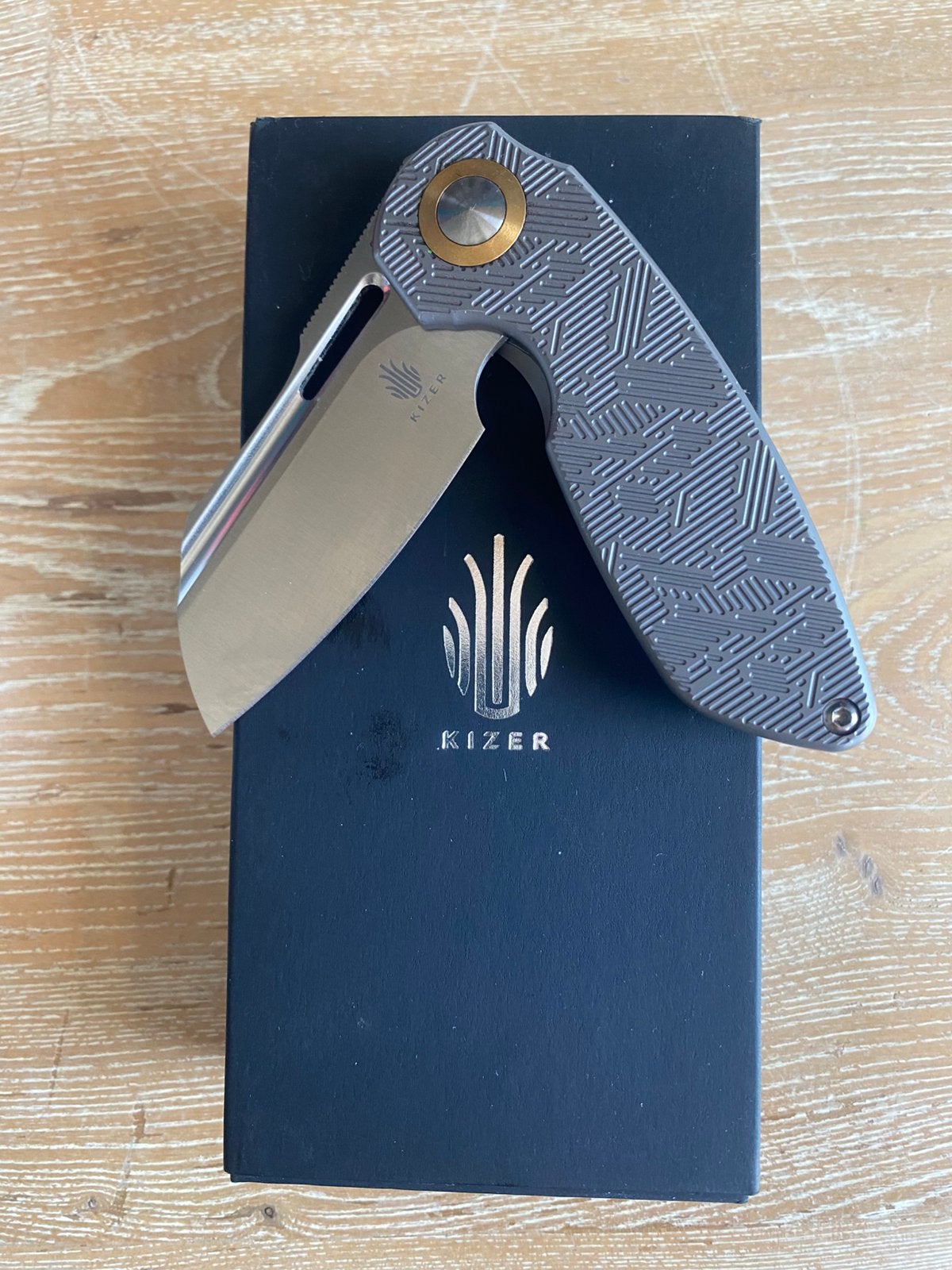 Kizer October Titanium Zakmes - Premium Coffin Box, Ophalen of Verzenden, Zo goed als nieuw
