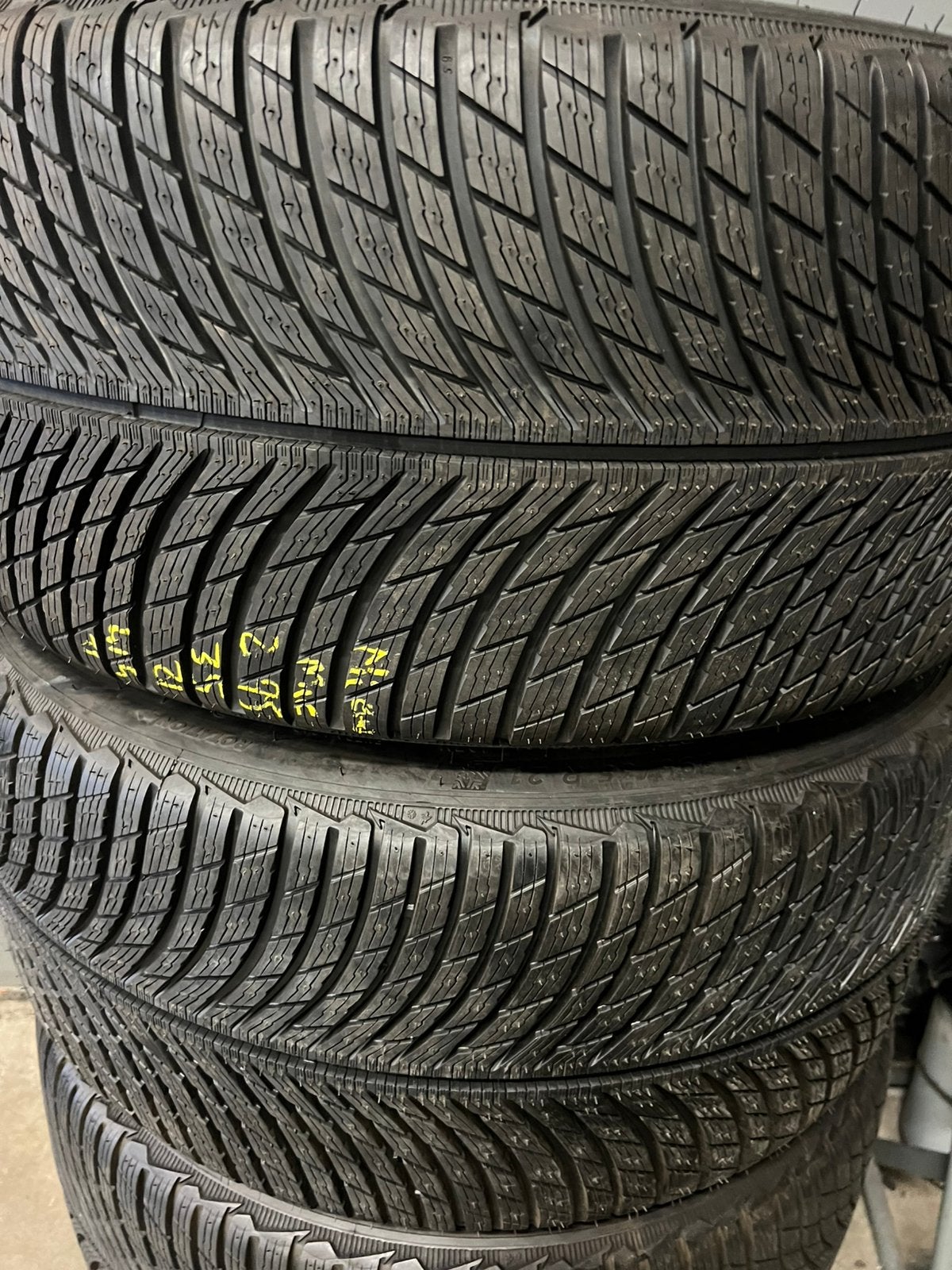Michelin Alpin5 SUV(Nieuwe)295/35/21(107V), Ophalen, 295 mm, Nieuw, Band(en)