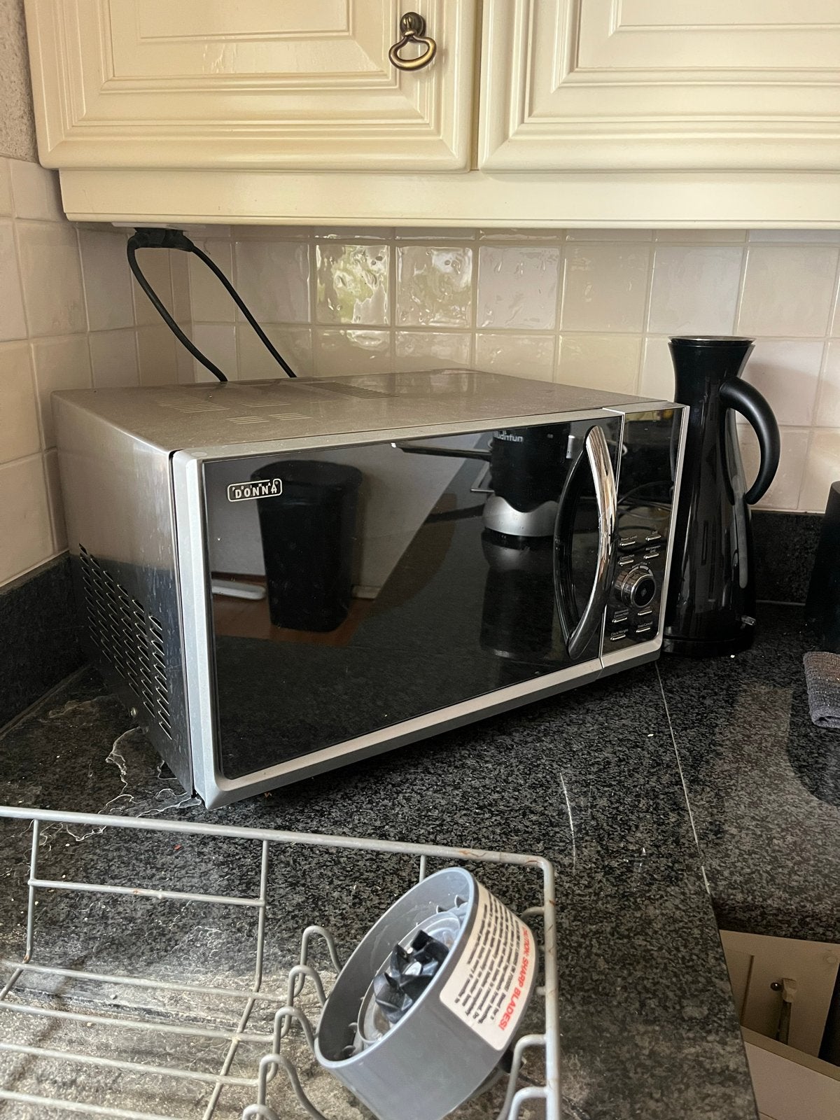 Donna Combimagnetron met Grill en Hete Lucht, Witgoed en Apparatuur, Ophalen, Combimagnetron, Gebruikt, Grill