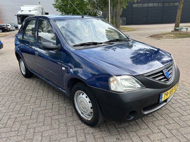 Dacia Logan 1.4 75PK 2e EIGENAAR nw APK NAP! (bj 2007), Auto's, Dacia, Stof, Gebruikt, 31 €/maand, Blauw