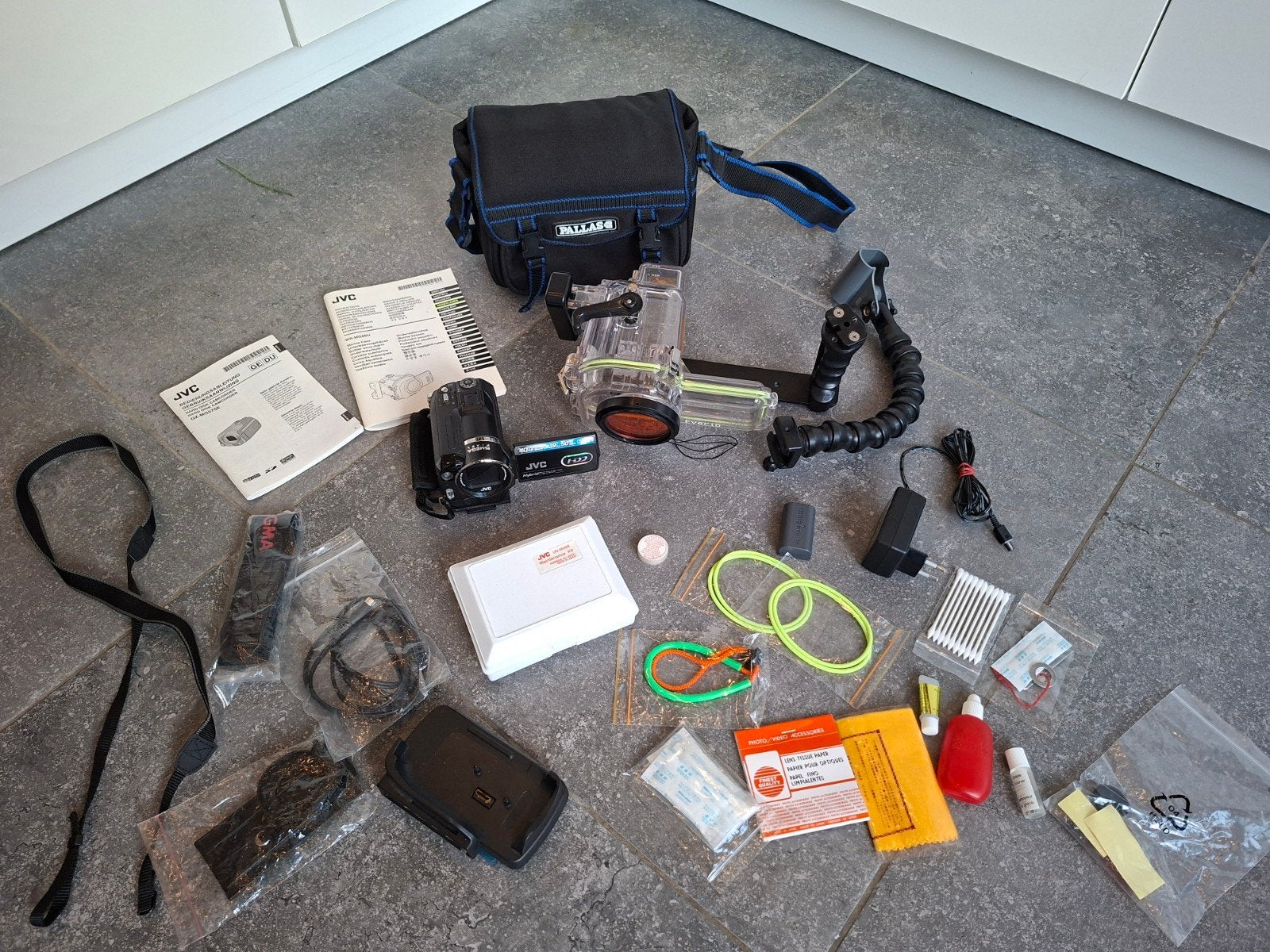 compleet set onderwater camera met onderwaterhuis, Watersport en Boten, Ophalen of Verzenden, Gebruikt, Onderwaterhuis of Camera