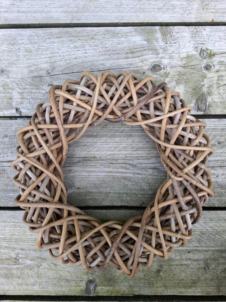 Mooie krans. Diameter 40, 10 cm dik., Huis en Inrichting, Ophalen of Verzenden, Zo goed als nieuw