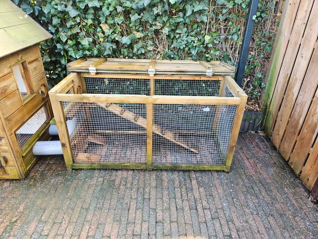 Stevig handgemaakt konijnenhok - zeer degelijk (4 jaar oud), Ophalen, Gebruikt, 90 cm of meer, Hok