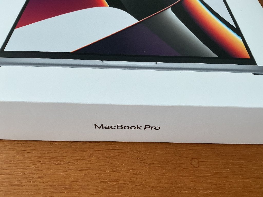 Doos Mac book pro, 2 tot 3 Ghz, 13 inch, Nieuw, Ophalen