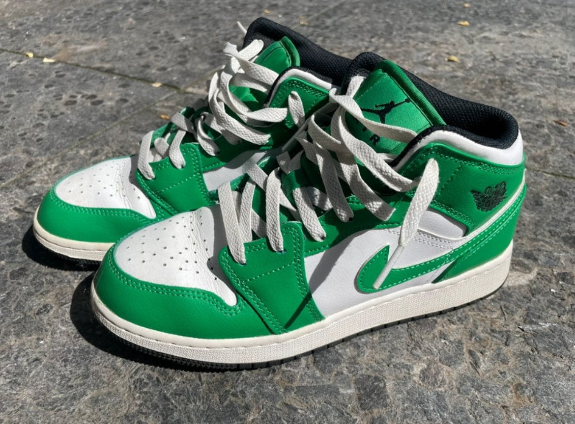 Nike Jordan 1 Mid, Kleding | Dames, Schoenen, Ophalen of Verzenden, Zo goed als nieuw, Groen, Sneakers of Gympen