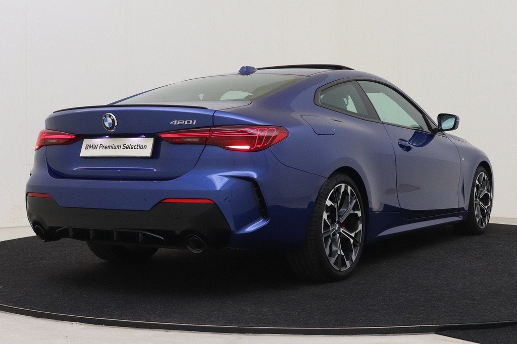 BMW 4 Serie Coupé 420i High Executive M Sport / Schuif-Kant, Auto's, 1998 cc, Achterwielaandrijving, Gebruikt, Euro 6