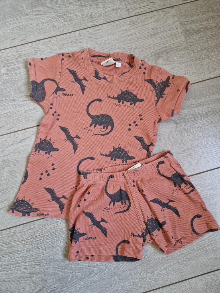 Feetje pyjama premium zomer dinos, Kinderen en Baby's, Nacht- of Onderkleding, Jongen of Meisje, Ophalen of Verzenden, Zo goed als nieuw