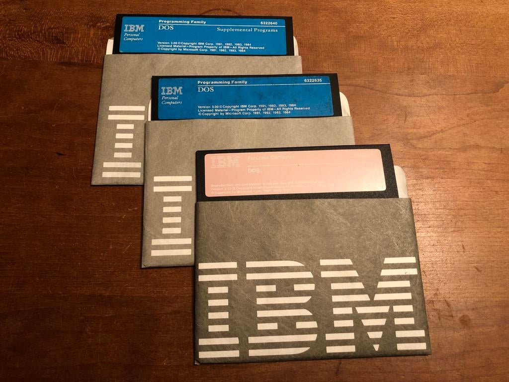 IBM DOS 1984 op 3 Floppy Disks (Programming Family & Suppl.), Ophalen of Verzenden