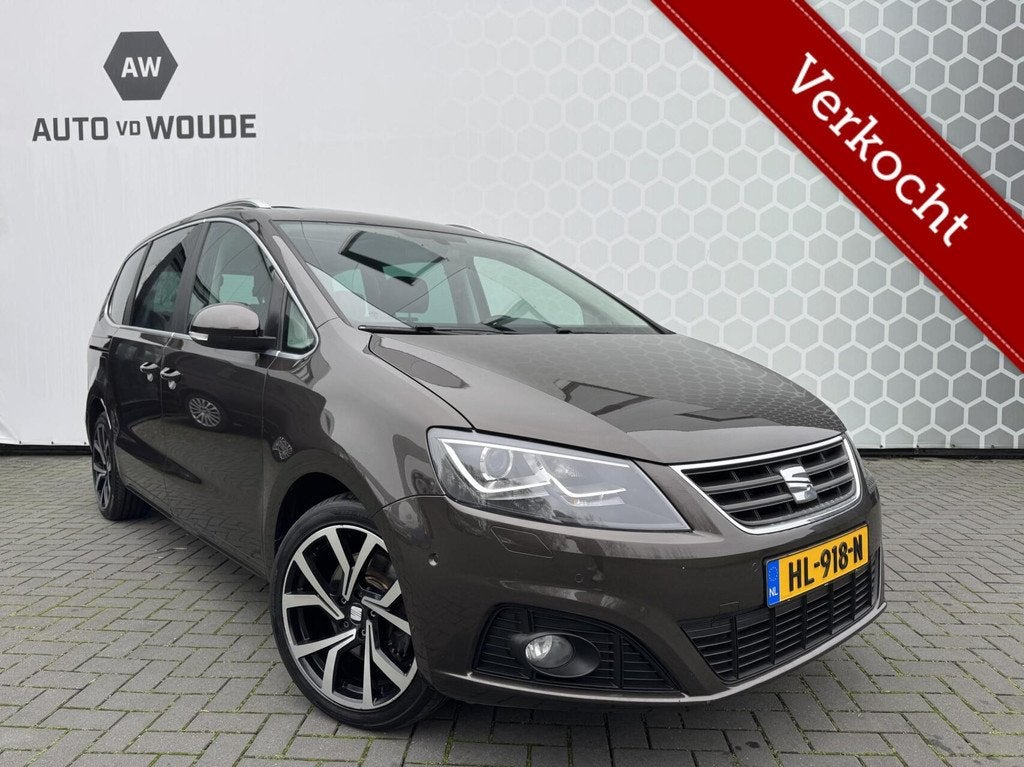Seat Alhambra 1.4 TSI Style Panoramadak elek schuifdeur trek, Auto's, Seat, 15 km/l, 4 cilinders, 7 stoelen, Origineel Nederlands