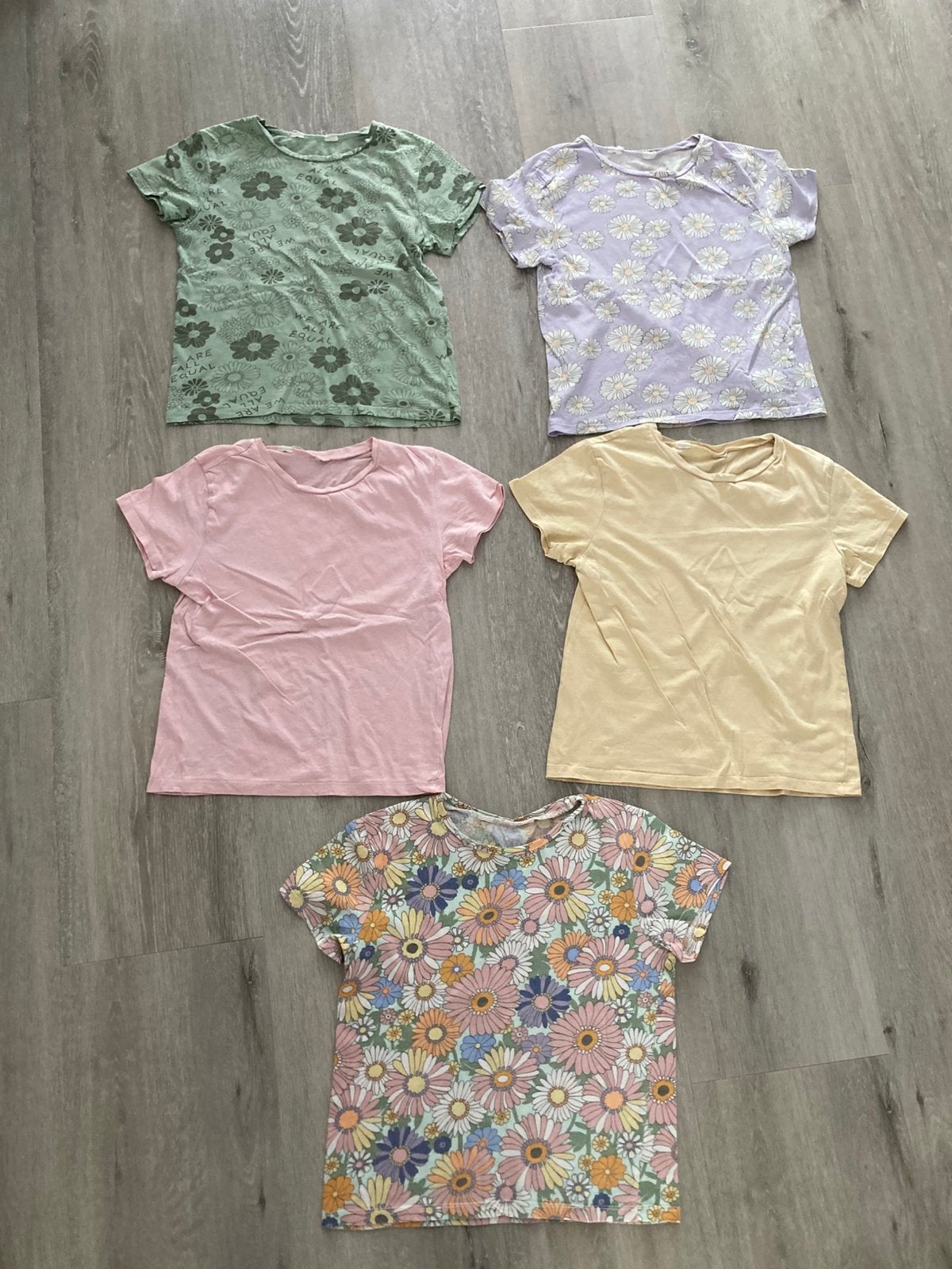 5 t-shirts maat 134-140, Kinderen en Baby's, Kinderkleding | Maat 134, Verzenden, Zo goed als nieuw, Meisje, Shirt of Longsleeve