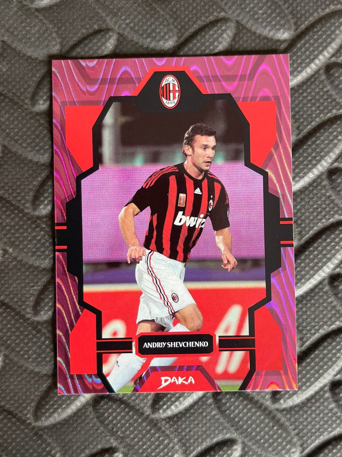 Andriy Shevchenko AC Milan Daka Pink 01/75 First Print, Ophalen of Verzenden, Nieuw, Buitenlandse clubs, Poster, Plaatje of Sticker