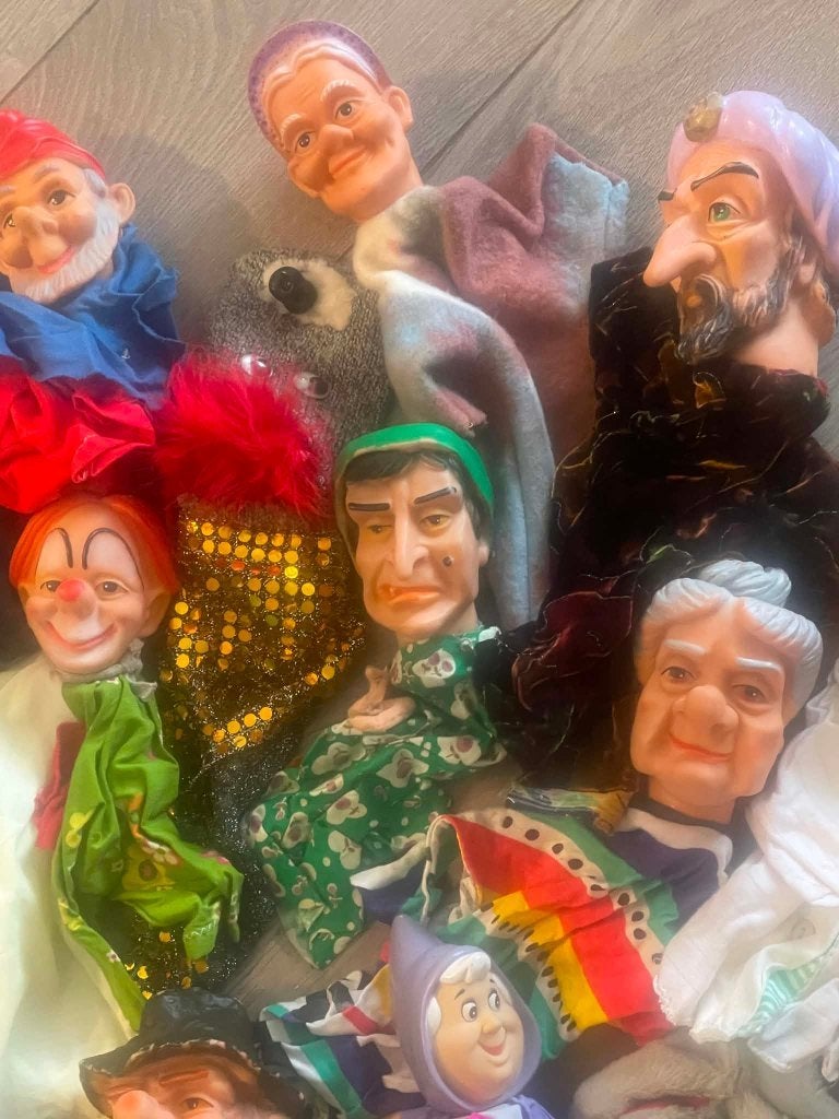 Speelgoed Poppenkast met Handpoppen, Ophalen, Gebruikt, Overige materialen