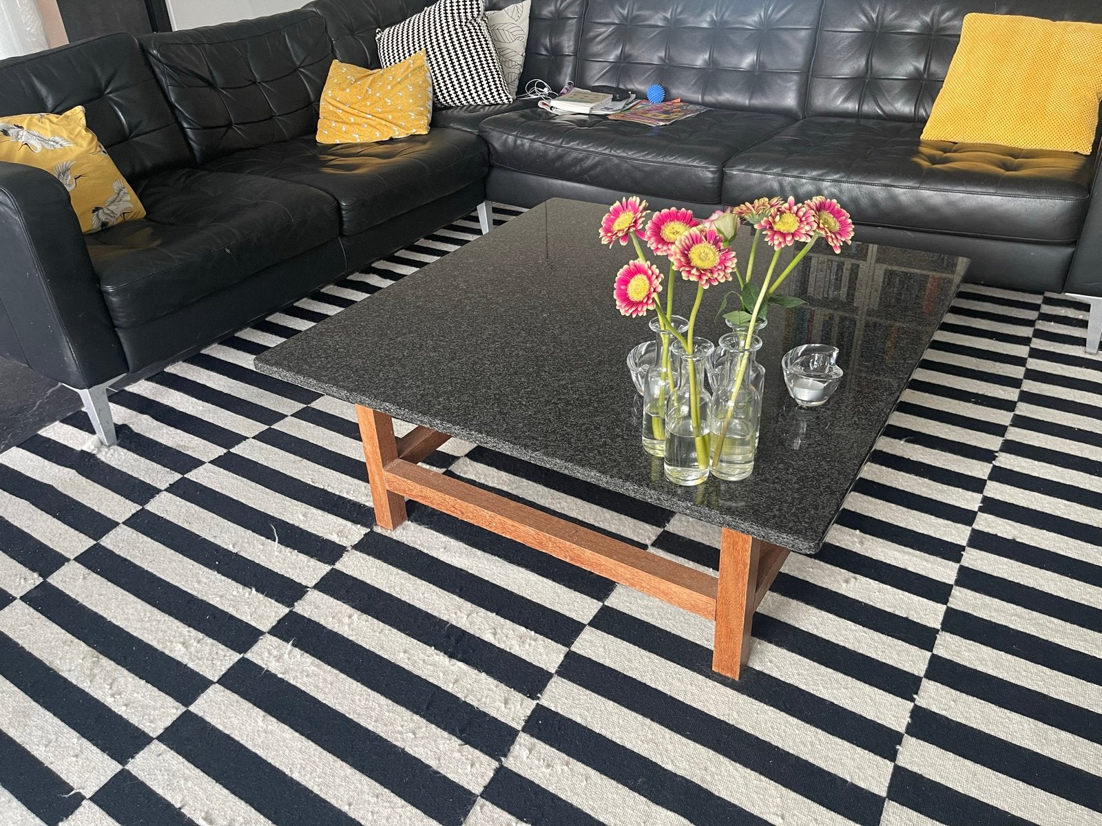 Salontafel 1x1 meter met granieten blad, Huis en Inrichting, Tafels | Salontafels, Ophalen, Gebruikt, Vierkant, 50 tot 100 cm