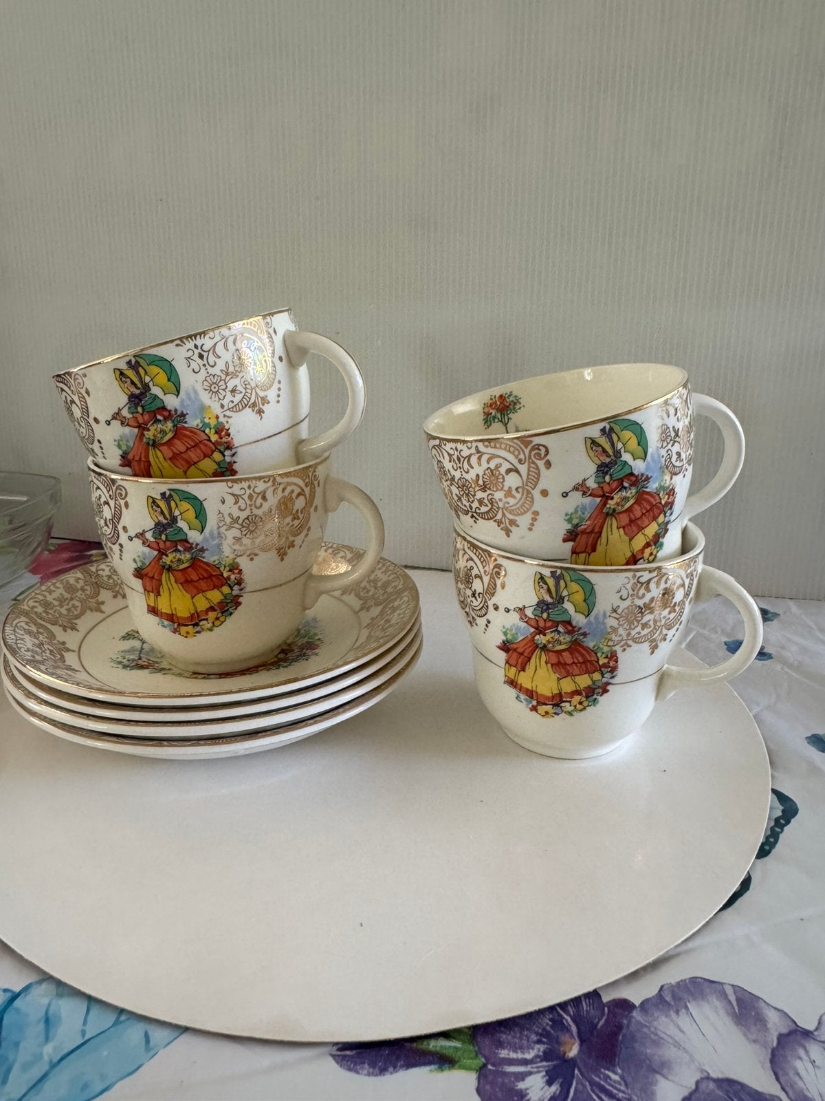 Barrats - Crinoline Lady, Ophalen of Verzenden, Zo goed als nieuw, Porselein, Kop en/of schotel