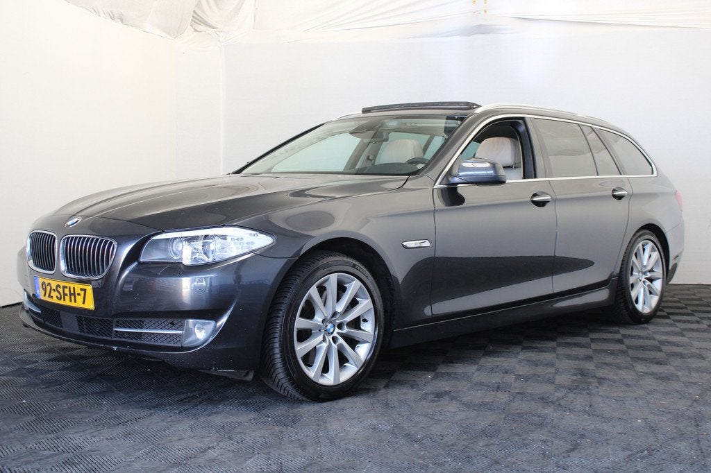 BMW 5 Serie Touring 535i High Executive (bj 2010, automaat), Euro 5, Achterwielaandrijving, Gebruikt, Beige