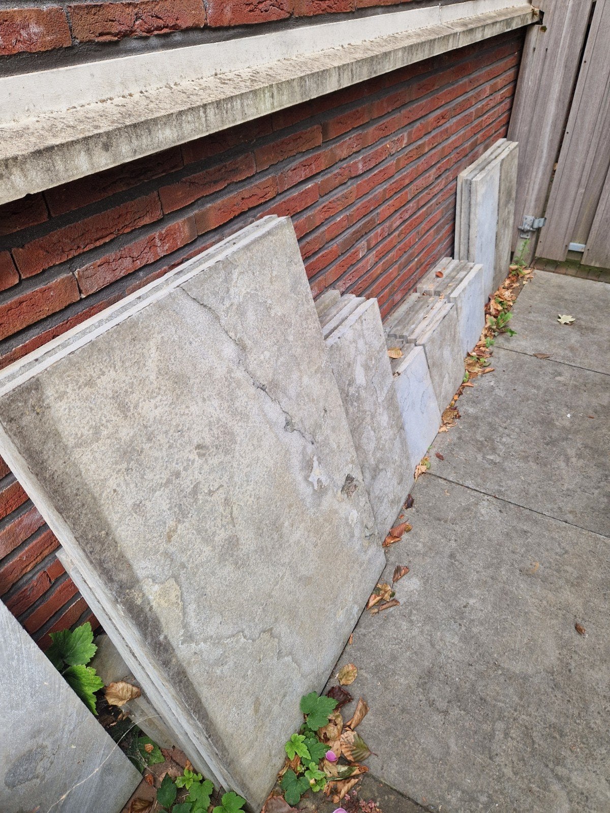 Gratis af te halen:Terrastegels van Chinees hardsteen, Tuin en Terras, Ophalen, Gebruikt, Minder dan 5 m², Beton