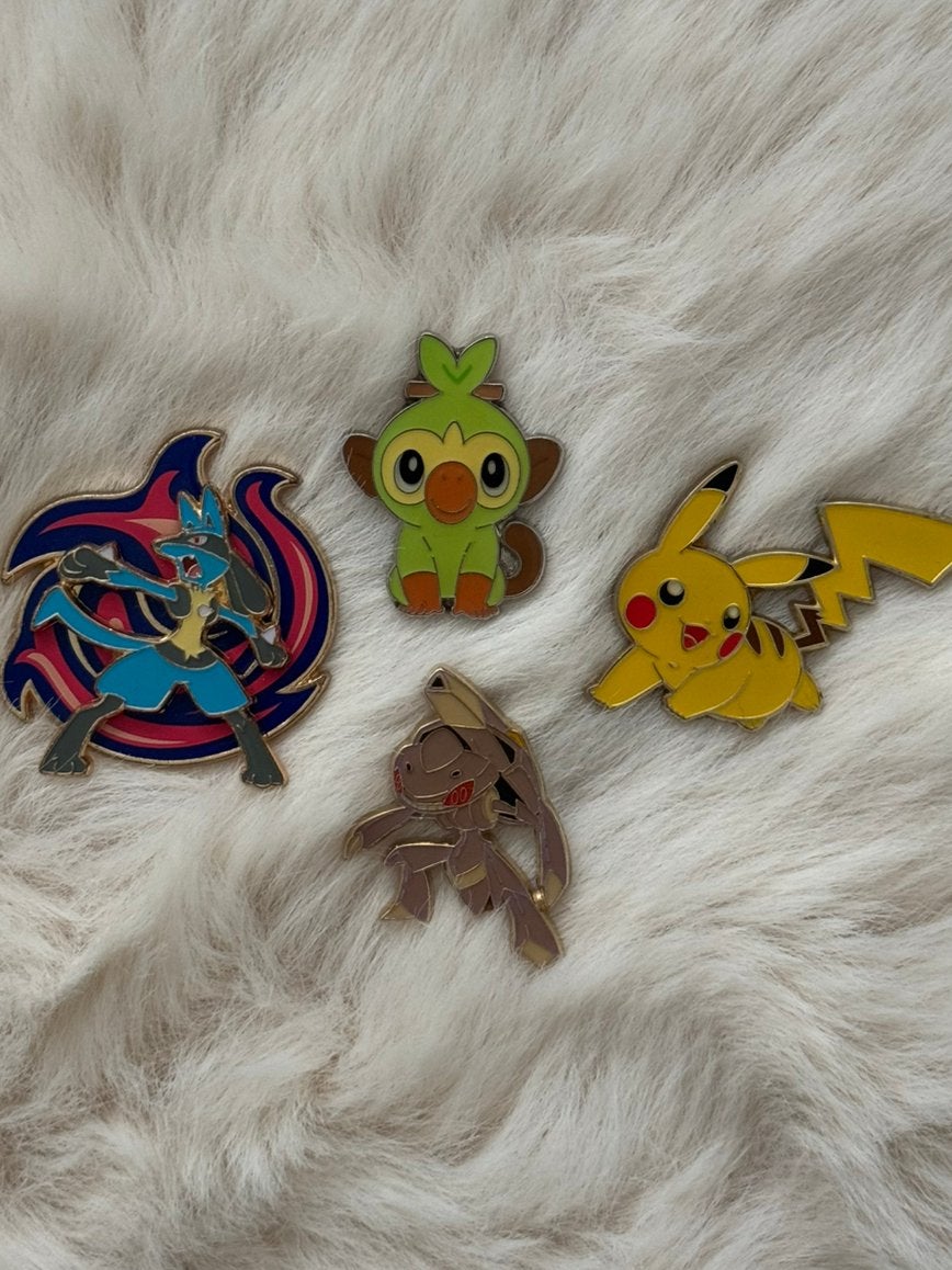 Pokémon Pin Set, Ophalen of Verzenden, Gebruikt, Overige onderwerpen, Speldje of Pin