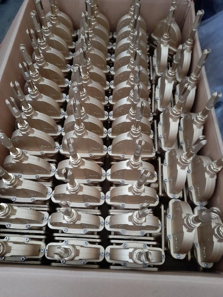 Mesafsluiter 6``RIV  actie prijs 135.00€, Ophalen of Verzenden, Akkerbouw, Grondbewerking