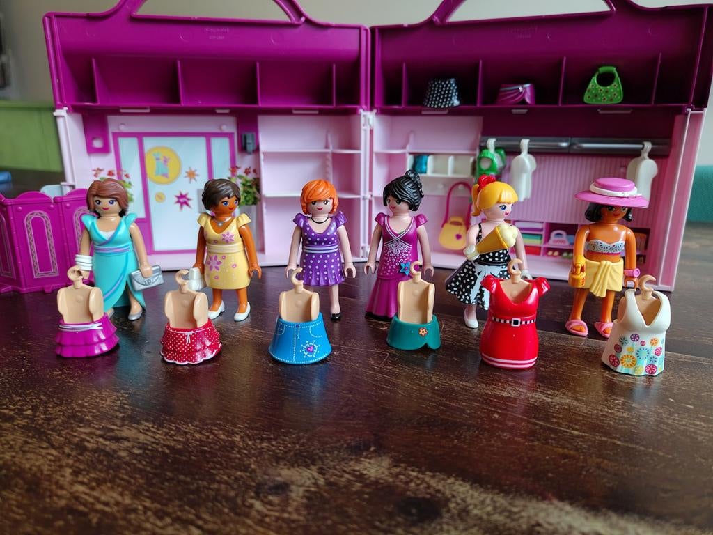 Playmobil Fashionshop 6862 + alle (6x) fashion girls, Ophalen of Verzenden, Zo goed als nieuw, Complete set
