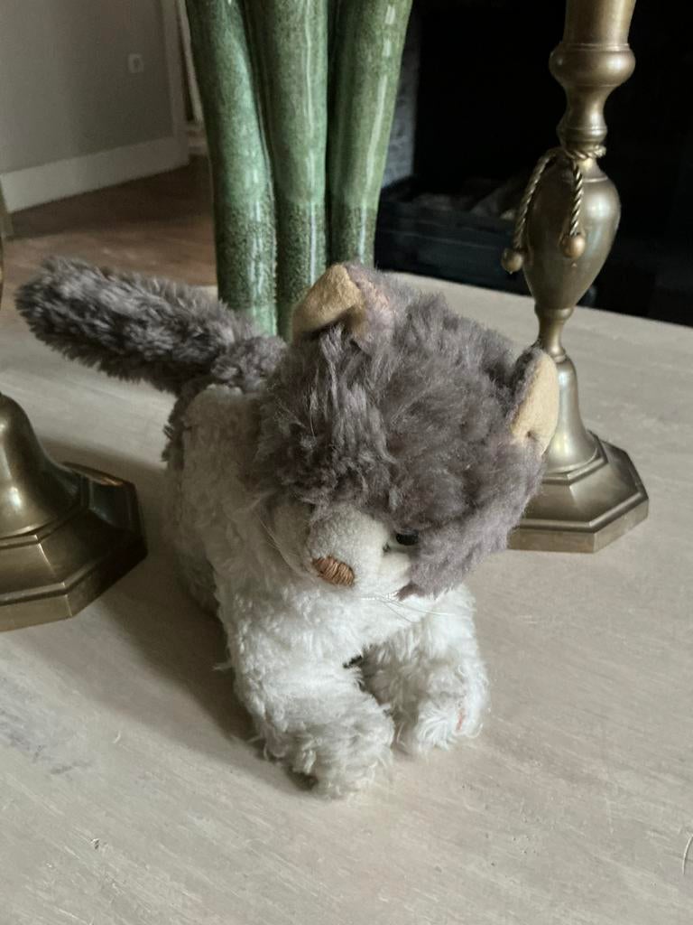 Oud  speelgoed hondje, Antiek en Kunst, Curiosa en Brocante, Ophalen of Verzenden